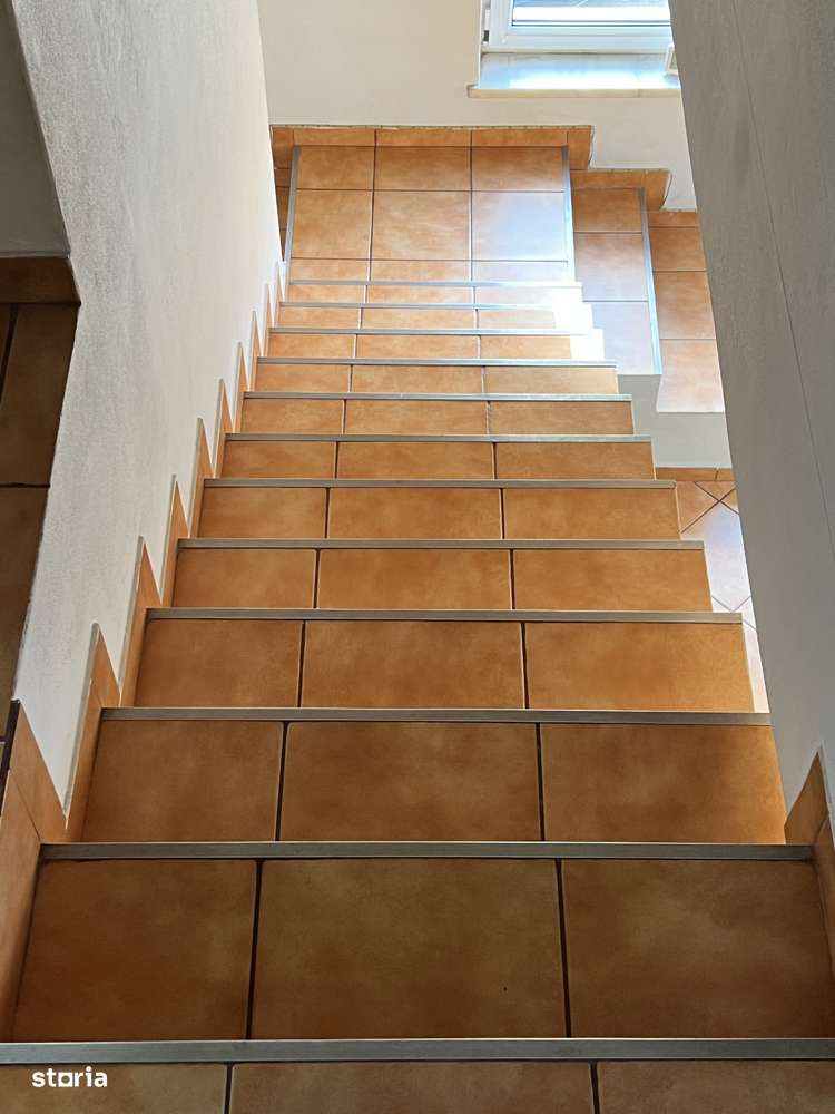 Comision 0 - zona Kaufland - Apt. cu 4 camere pe 2 niveluri - CT/AC-12