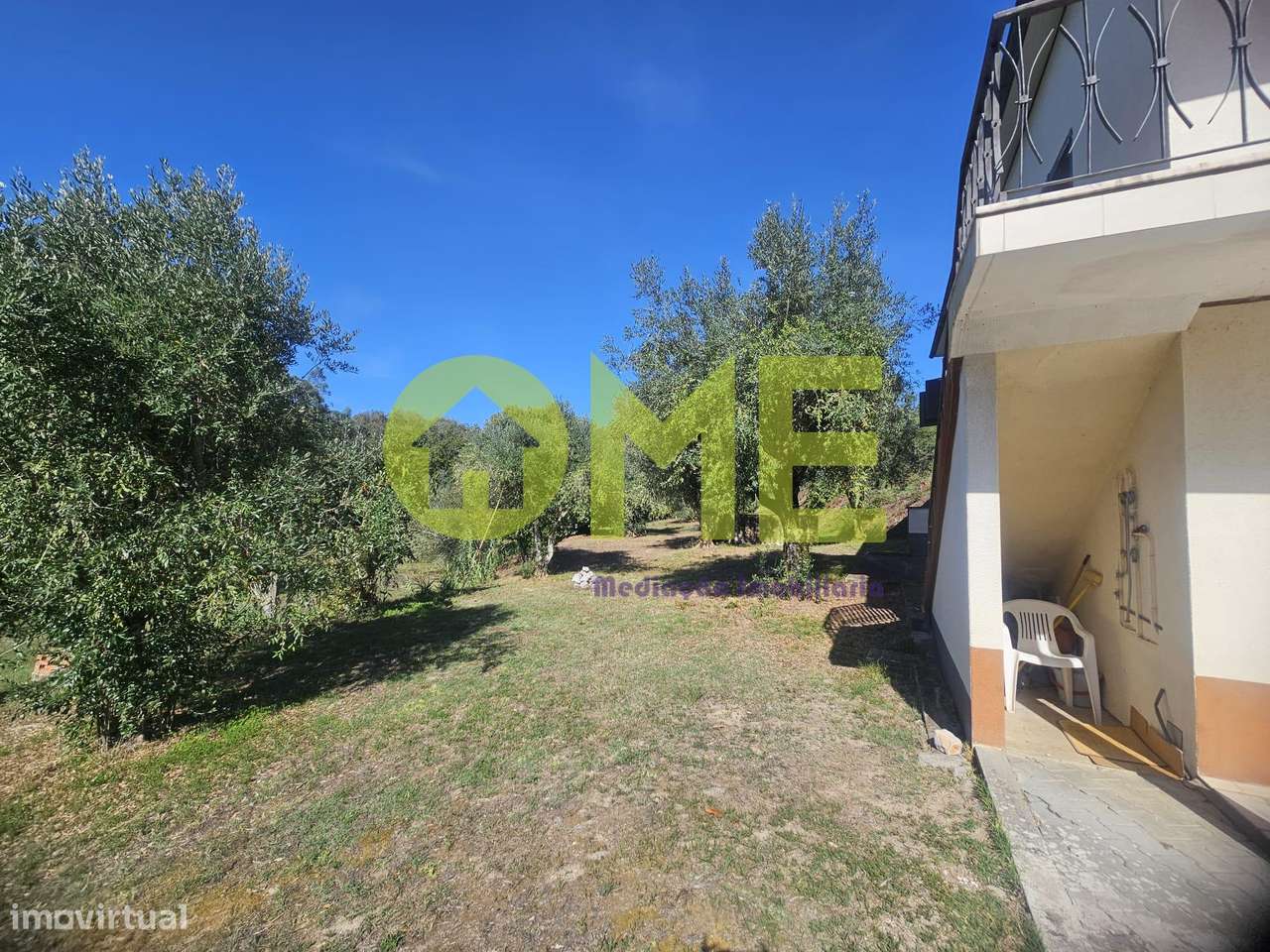 Moradia com terreno-18