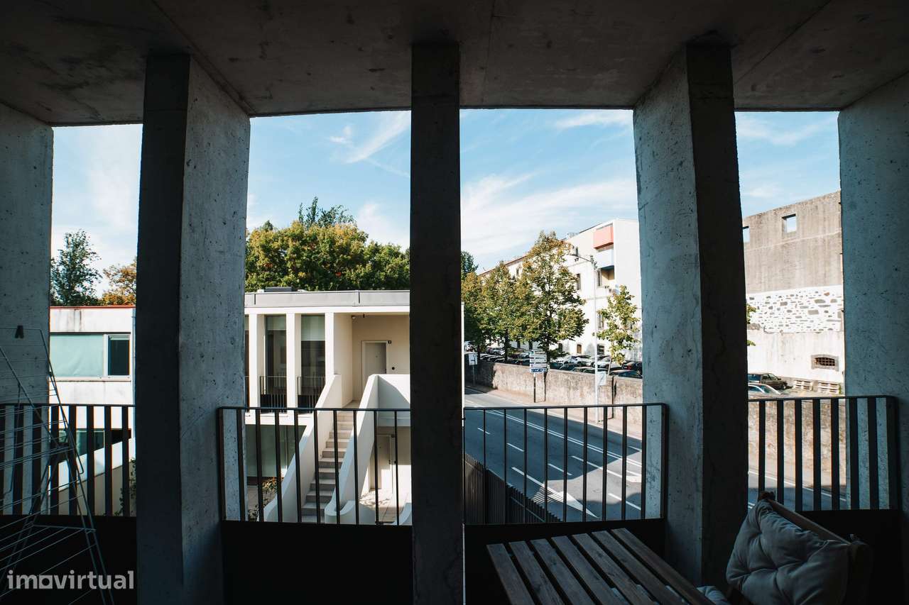 Apartamento T1 em Maximinos com licença para alojamento local-38