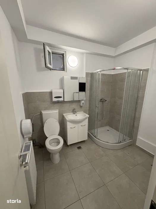 Casa cu 3 camere | Crangasi | Metrou Crangasi 5 Minute - Imagine principală: 5/8