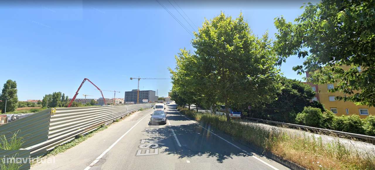 Terreno na Circunvalação a 600m do H. de S. João e Metro - Grande imagem: 3/14