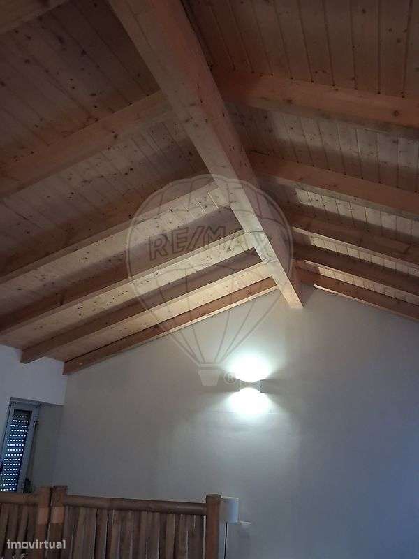 Moradia T2 para venda - Grande imagem: 2/5