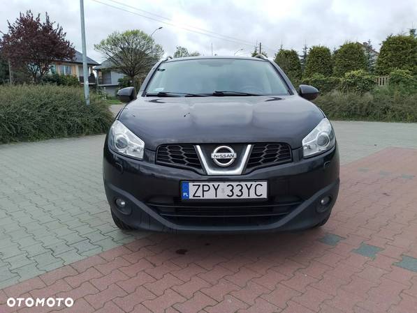 Nissan Qashqai - 2