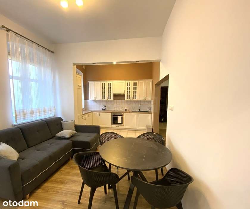 Przestronne mieszkanie na parterze! - Pełny obrazek: 2/9