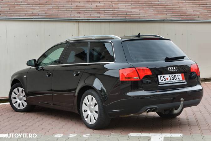 Audi A4 2.0 TDI Avant - 12