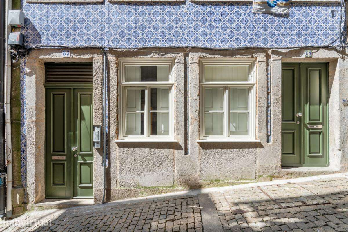 Estúdio - localizado em São Nicolau Porto - Grande imagem: 5/10