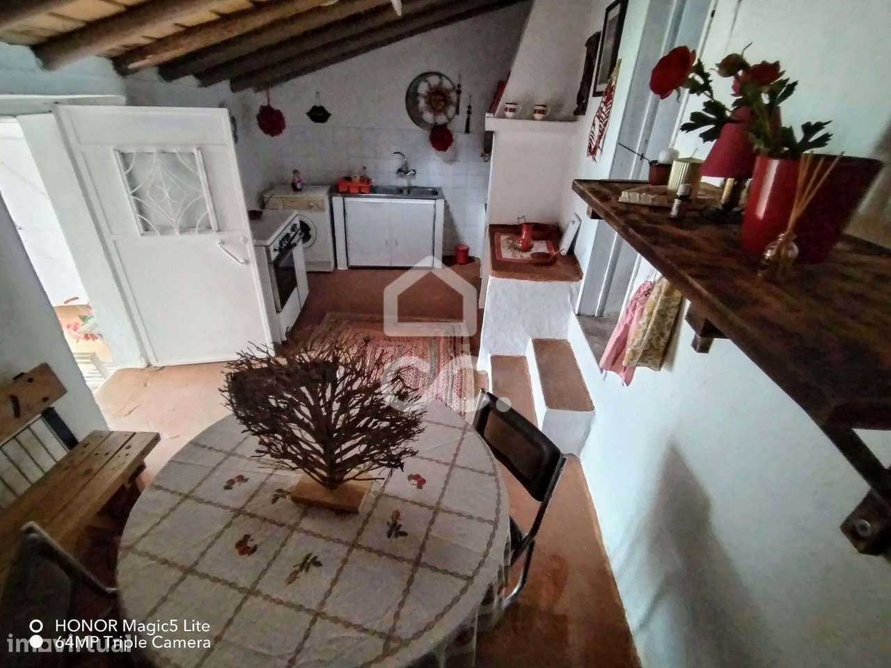 Moradia V2 com Quintal - Grande imagem: 4/23