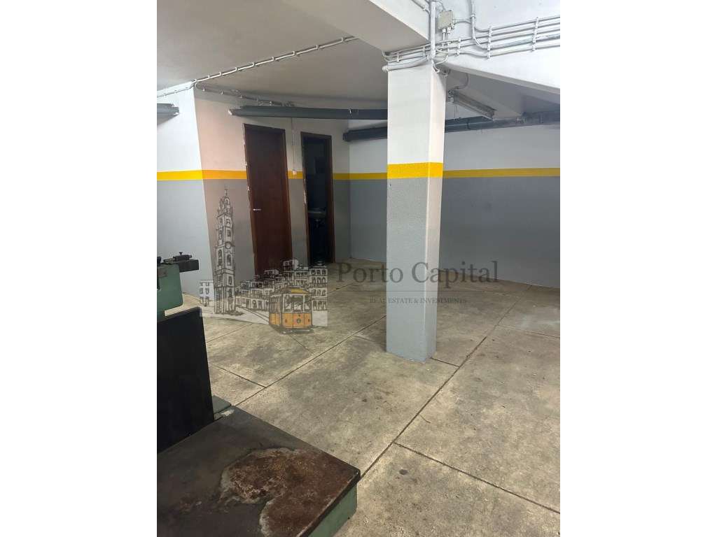 EXCELENTE ARMAZÉM PARA VENDA EM SANTO OVÍDIO - Grande imagem: 4/20