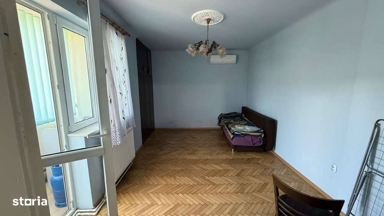 3 camere, ultracentral, Gen.Magheru  ,et.3 , 65 mp,  balcoane-14