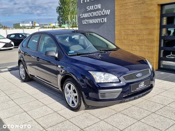 Ford Focus 1.6 16V Ambiente - 6