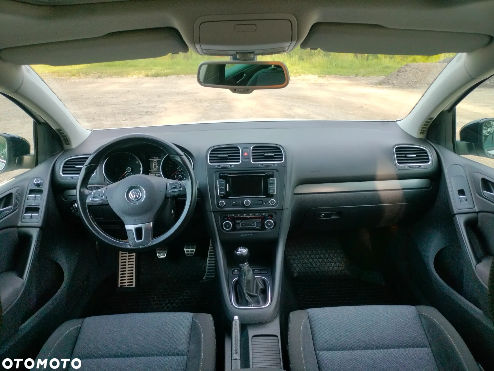 Volkswagen Golf 2.0 TDI DPF Style - 8