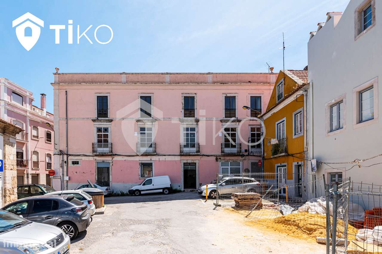 PRÉDIO EM SETÚBAL COM PROJECTO APROVADO PARA 17 APARTAMENTOS!! - Grande imagem: 2/28