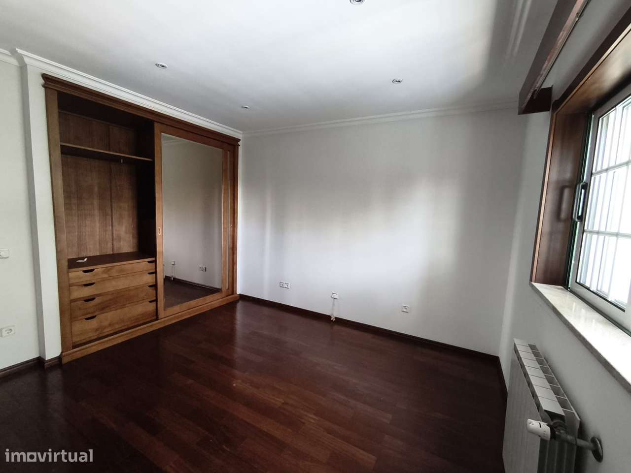 Moradia Isolada T5+1 com Piscina – S. Bernardo.-26