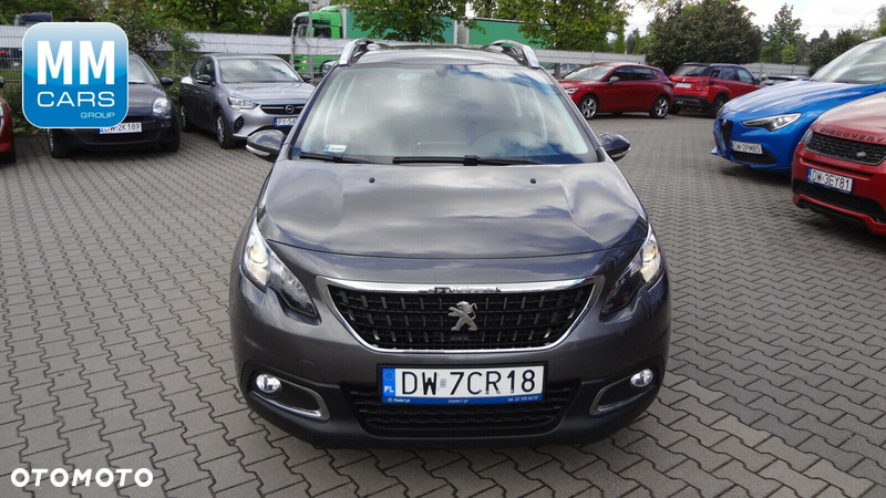 Peugeot 2008 - 8