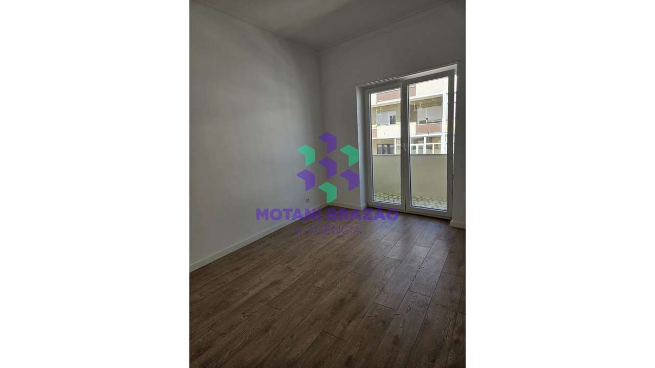 Apartamento T2  Almada - Grande imagem: 4/30