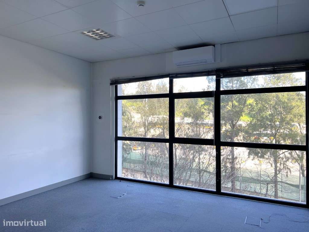 Escritório para arrendamento em Miraflores com 249 m2 - Grande imagem: 4/11