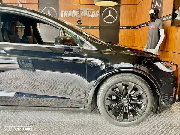 Tesla Model X 100D - 39