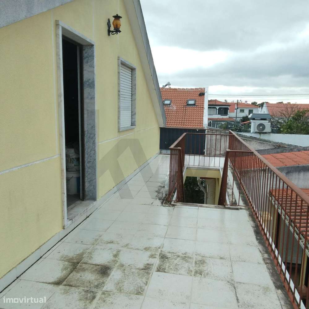 Moradia Térrea Isolada T2+1 | Quinta do Conde | Pronta a Habitar 35-23