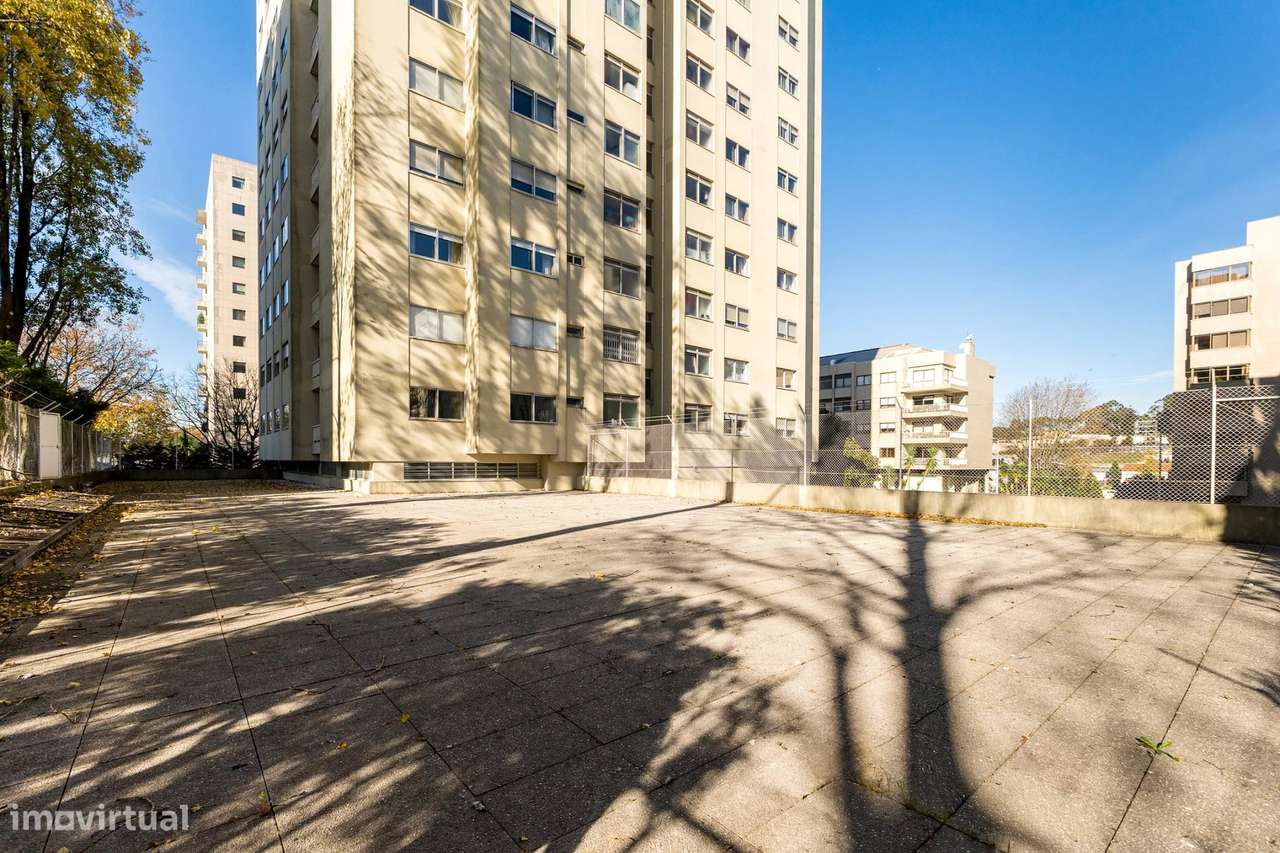 Apartamento Histórico: Luxo e Conforto no Coração do Porto - Grande imagem: 2/28