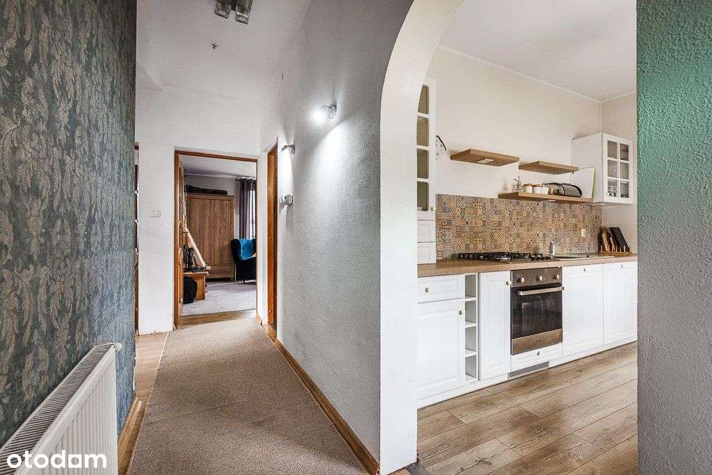 Połowa domu z ogrodem i kominkiem – parter, piw-10