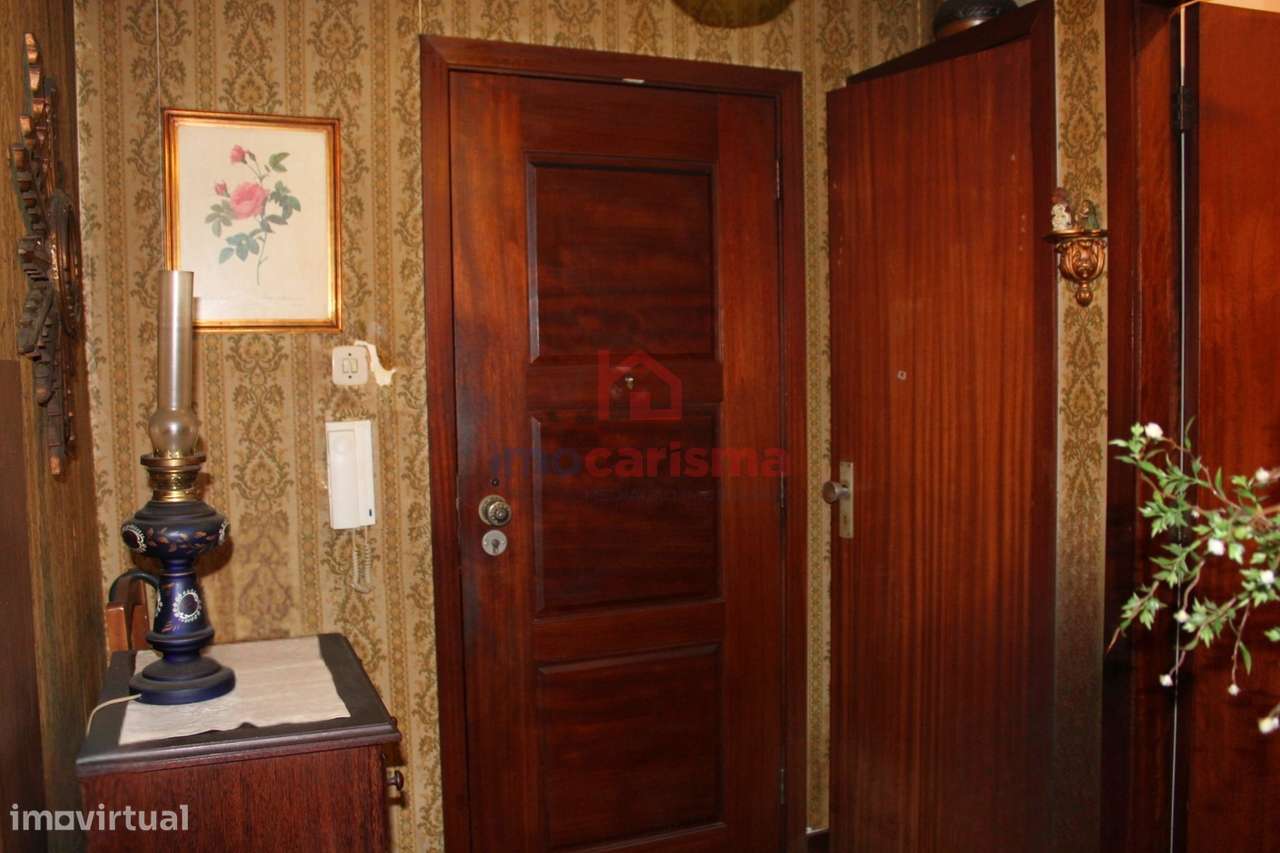 Apartamento T4 no centro de Guimarães-13