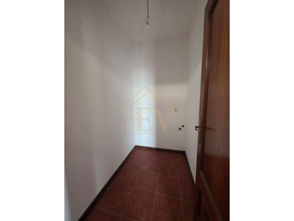 Moradia T3+T3+T2 em Gandarela - Guimarães-6