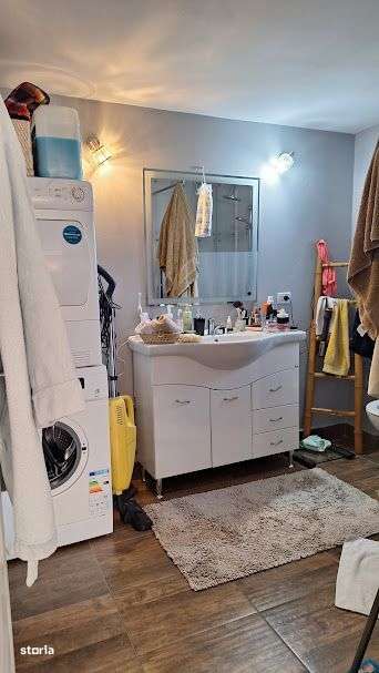 Casa de Vanzare Corbeni- Oestii- Arges-19