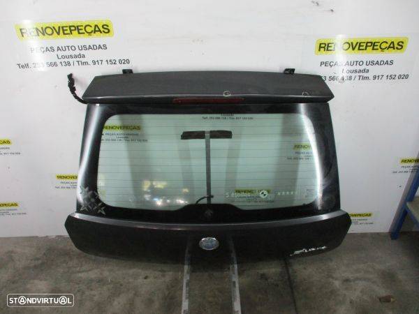 Tampa Mala Fiat Grande Punto (199_) - 1