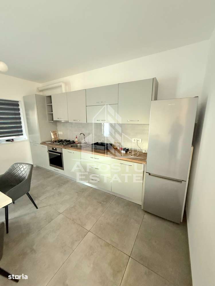 Triplex cu 3 camere,2 bai,mobilat si utilat,Dumbravita - Imagine principală: 5/19