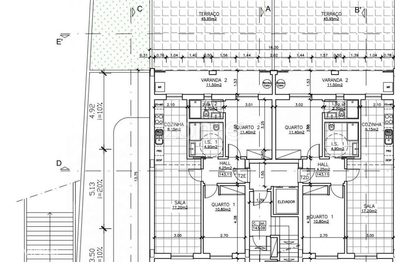 Apartamento T2 | Construção | Rés do Chão | Terraço | Garagem-16