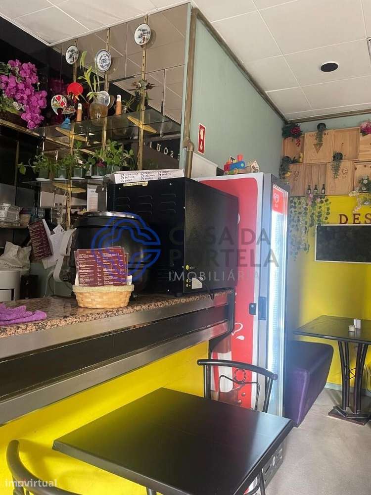 Pizzaria para trespasse no Centro do porto em Serpa Pinto junto á Cons - Grande imagem: 5/12