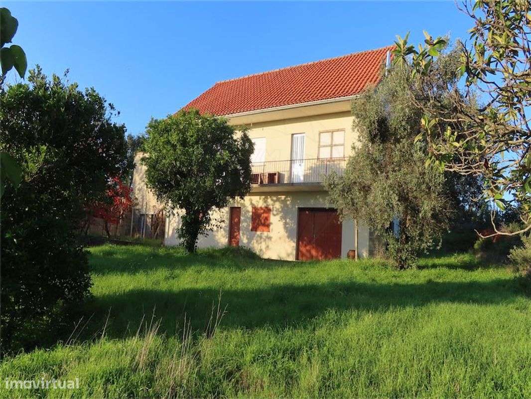 Moradia T4 para venda - Grande imagem: 1/49