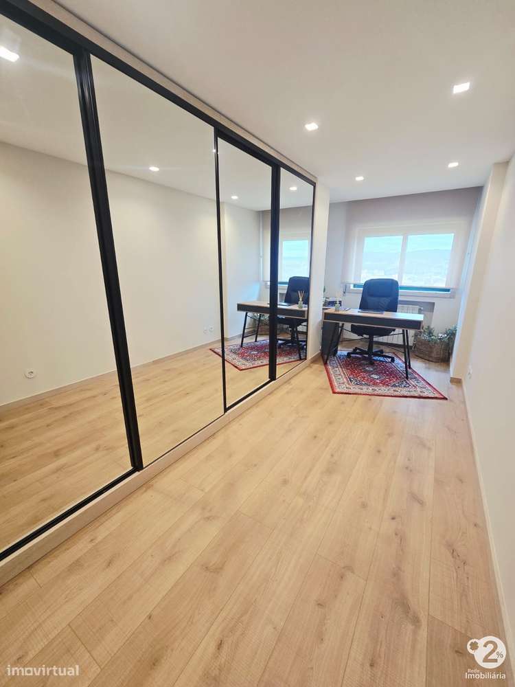 Apartamento T4 com terraço em Rio Tinto-27
