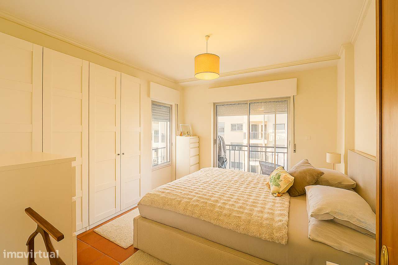 Apartamento, 85 m², Carcavelos e Parede - Grande imagem: 5/8