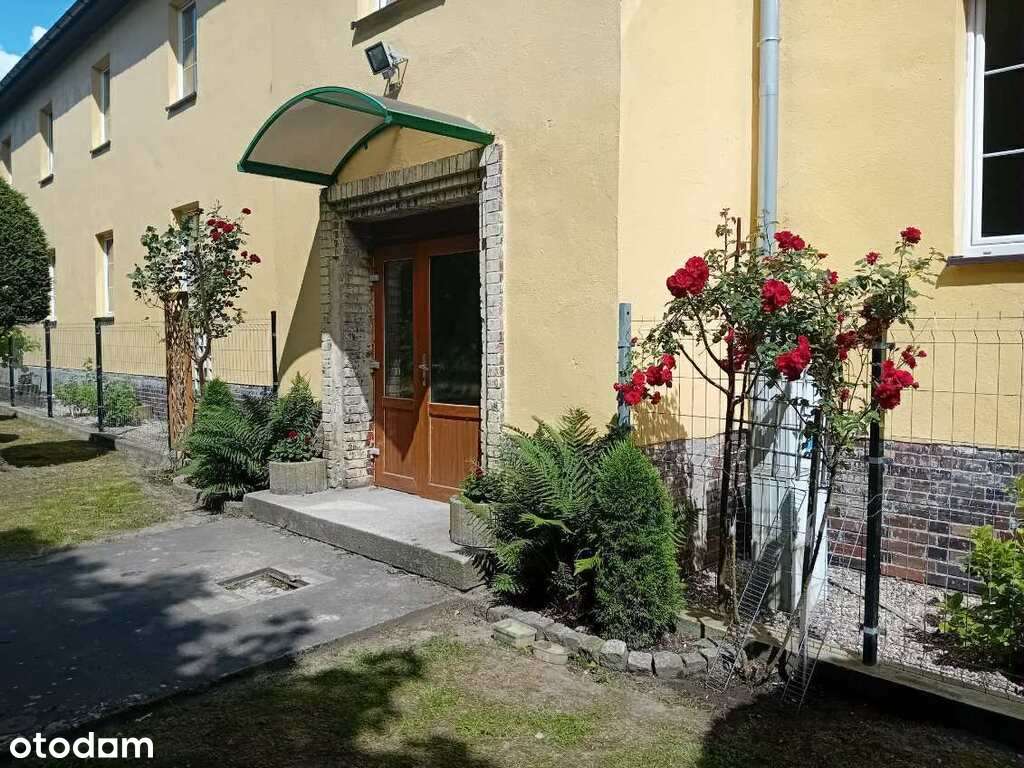 Duży budynek na sprzedaż. Idealny pod inwestycje.-5