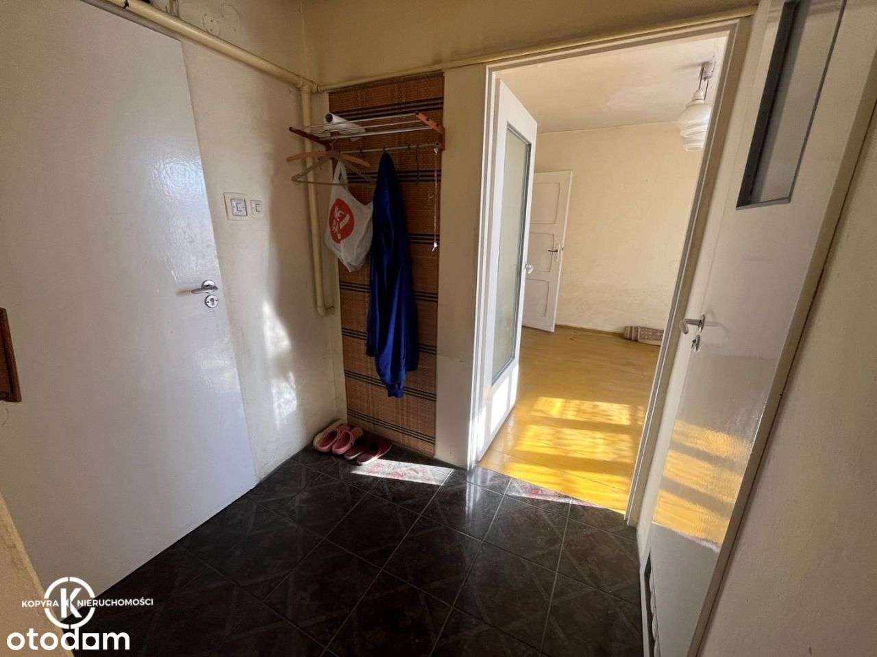 Na sprzedaż mieszkanie na parterze+garaż+ogród-5