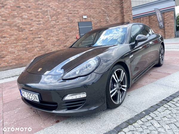 Porsche Panamera Diesel Platinum Edition - 32