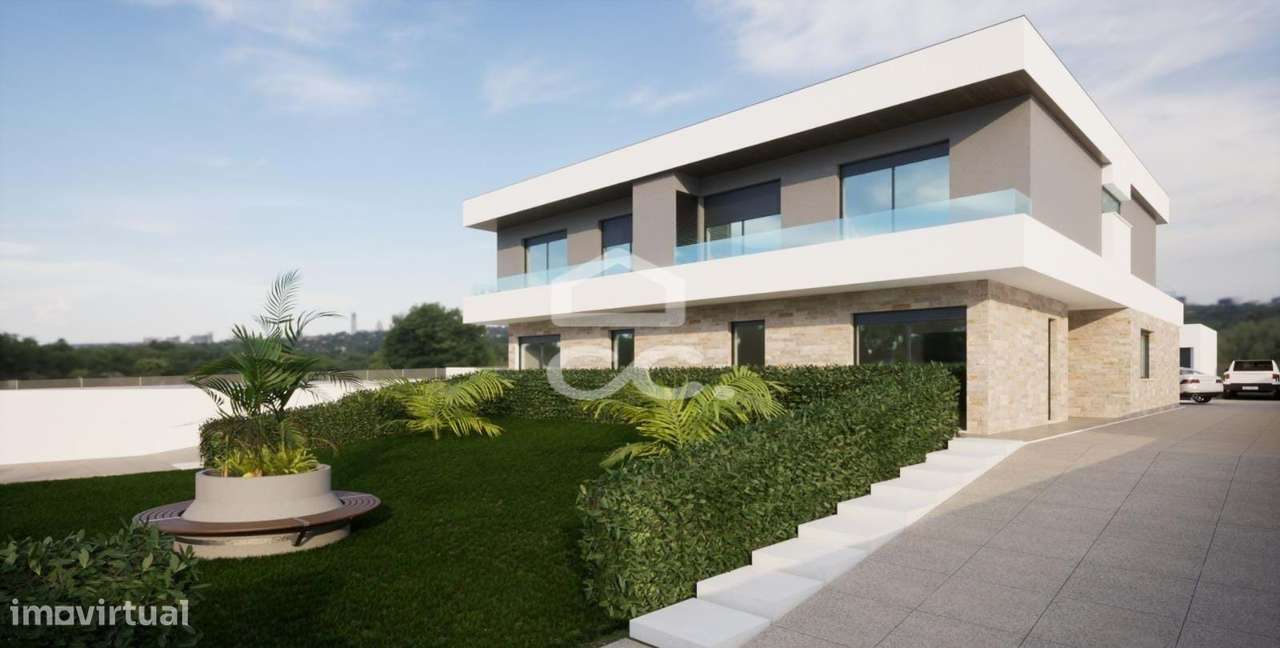 Moradia T4 em fase final de construção em  Cantanhede - Grande imagem: 1/6