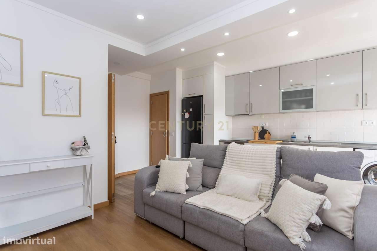 Apartamento T2 Remodelado - Setúbal-8
