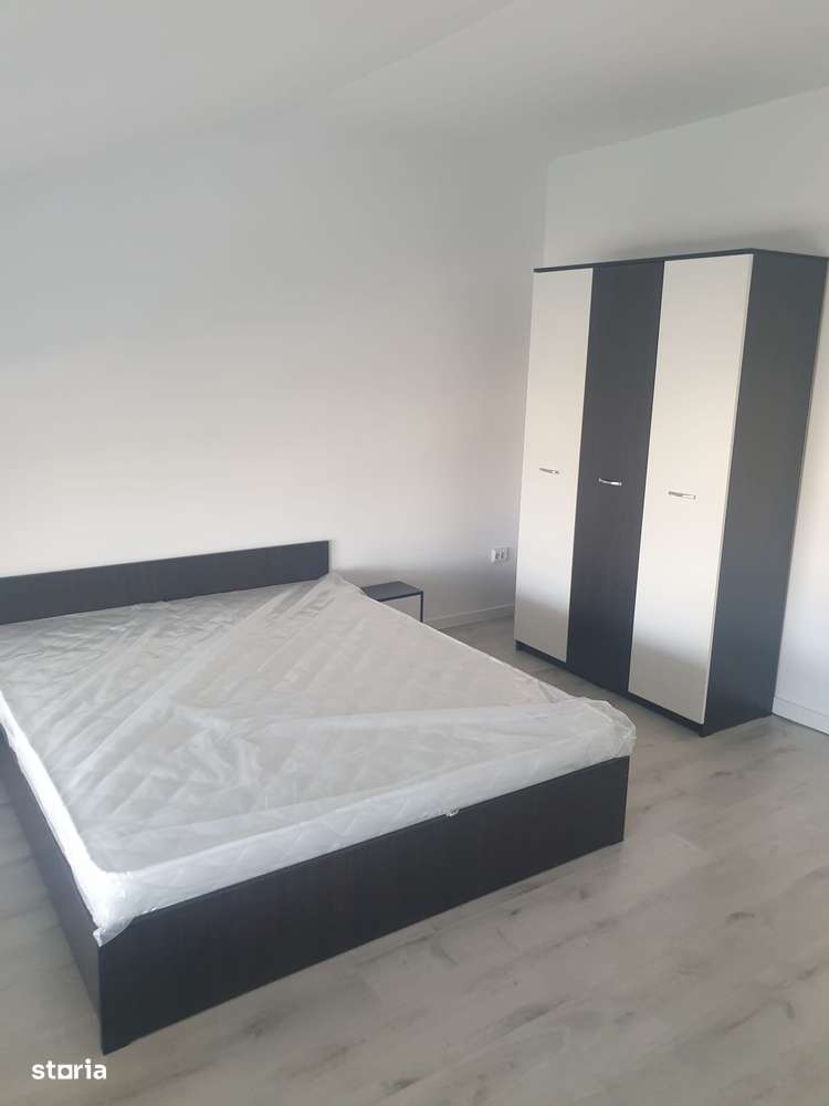 APARTAMENTE 3 CAMERE DE VÂNZARE – OTOPENI /ZONA LINISTITA-4
