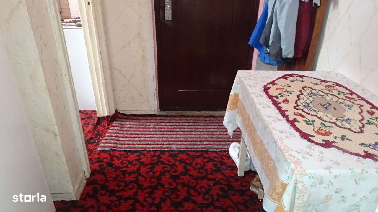 Vand apartament 2 camere Deva, Constructorilor, 47 mp + balcon de 7 mp - Imagine principală: 4/13