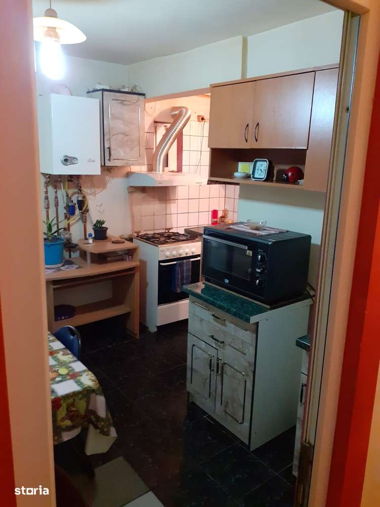 Apartament foarte spatios, zona Mihai Bravu - Imagine principală: 5/7