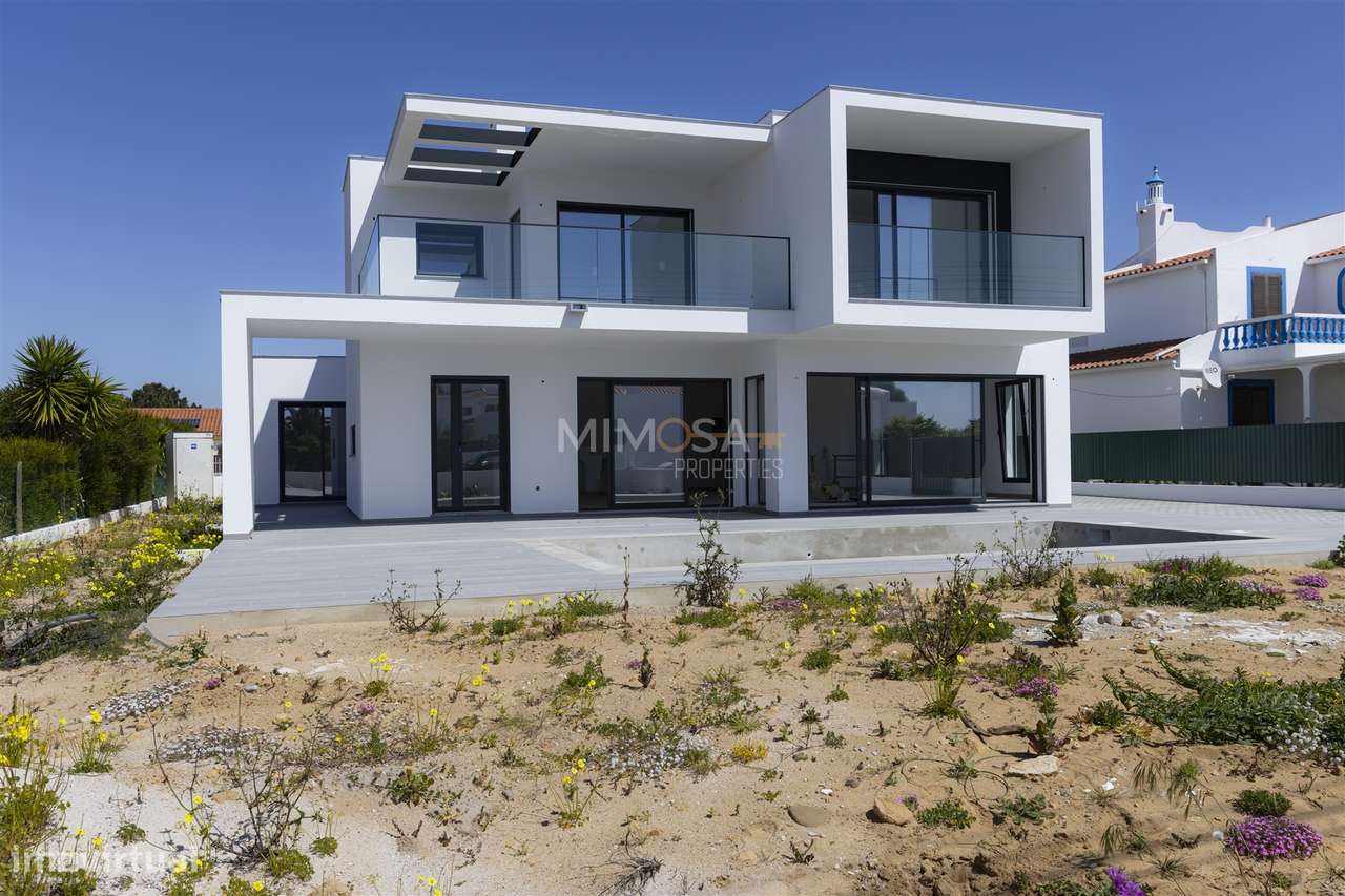 Moderna Moradia T4 em Construção na Paisagem Oceano - Grande imagem: 4/46