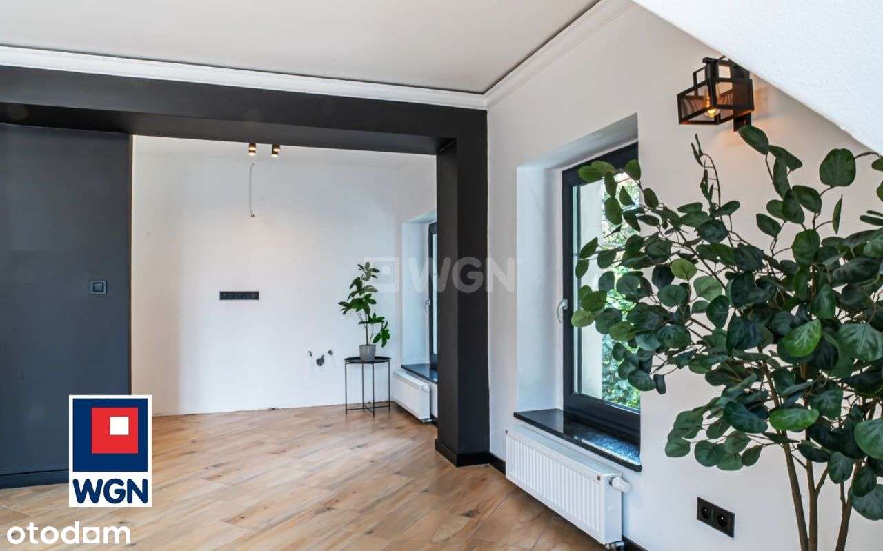 Eksluzywny apartament dwupoziomowy w ścisłym centrum miasta.-9