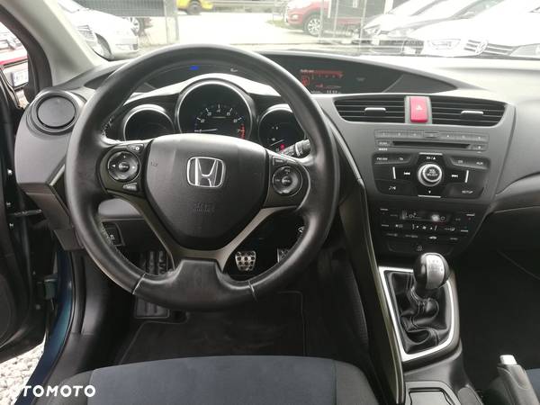 Honda Civic 1.8 Executive - 15