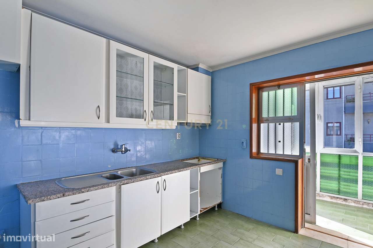 Moradia composta por Habitação, comercio e serviços-7