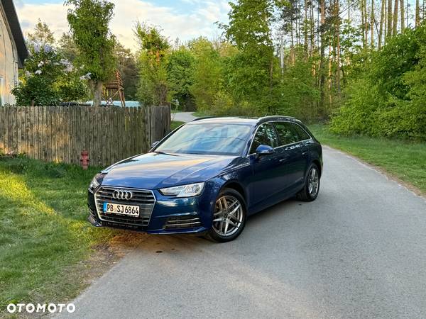 Audi A4 40 TDI Quattro S tronic - 24