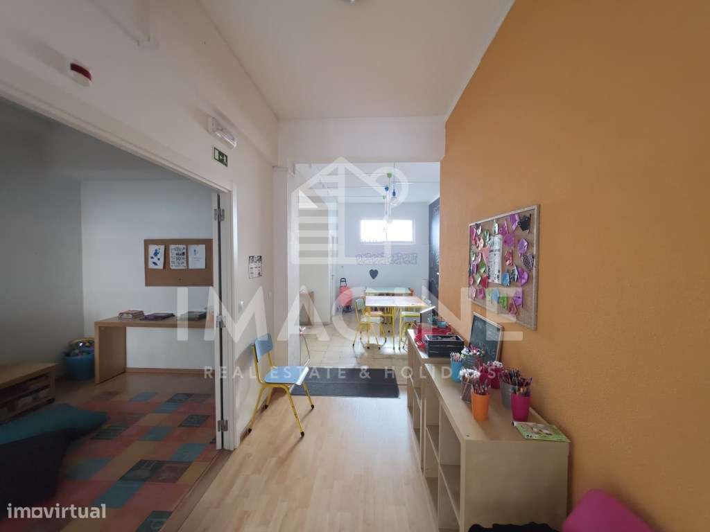 ARMAZÉM COM 111,85 m² NO MONTE BELO, SETÚBAL | POTENCIAL DE TRANSFO...-1