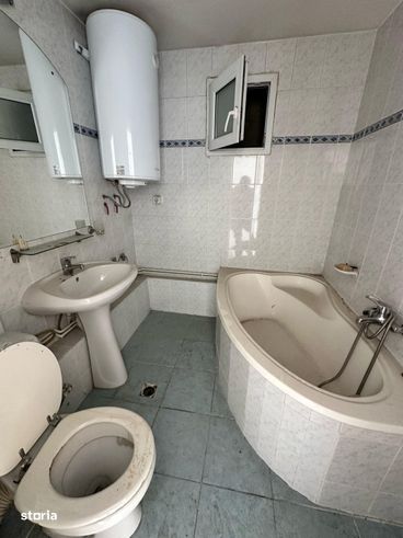 De vanzare – Apartament 3 camere | Strada Margeanului, Rahova-3