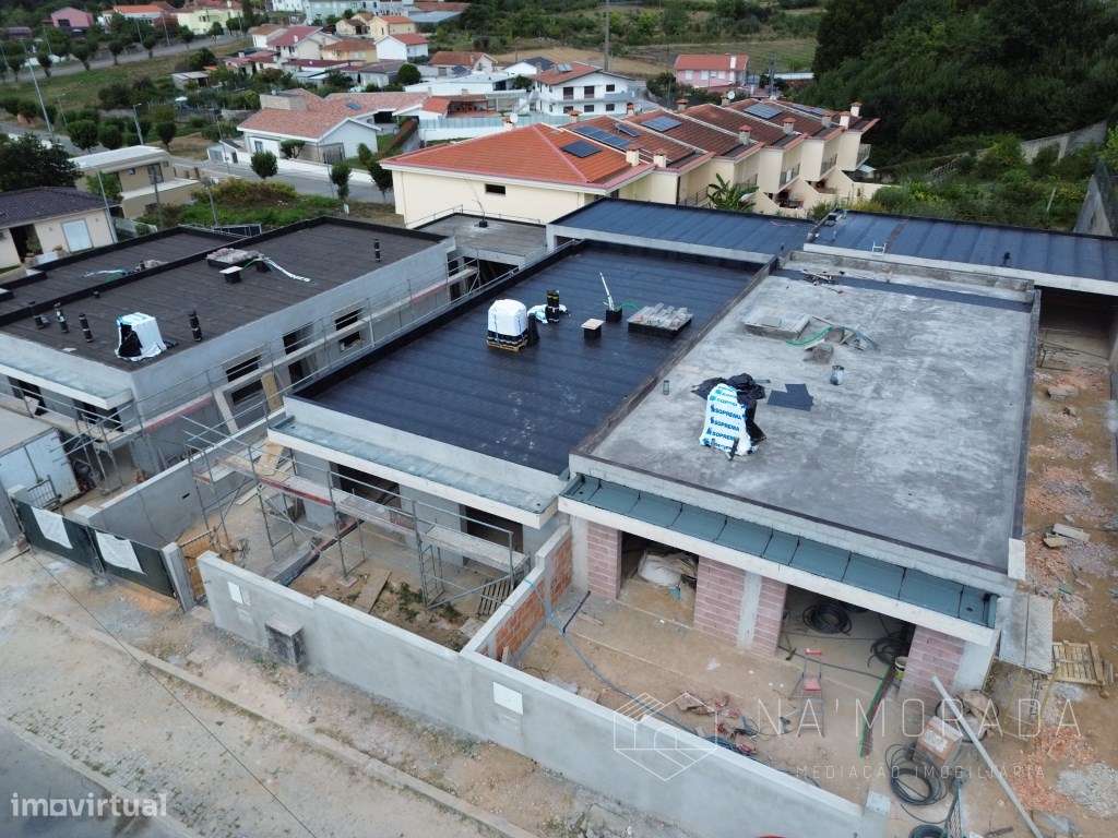 Moradia térrea de 3 quartos em Travanca, em construção, 2 min centr...-10